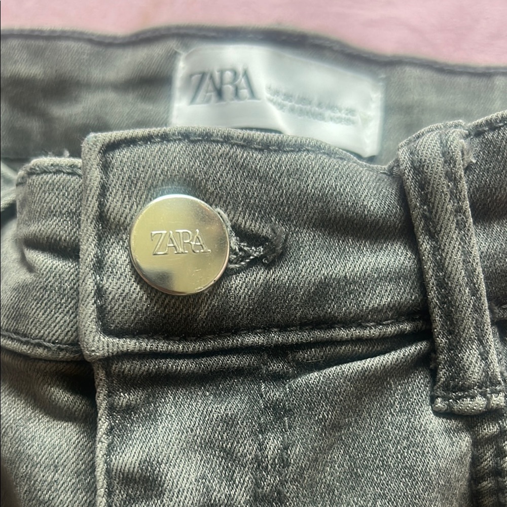 Zara Gray High Waisted Skinny Jeans — US 4 - Picture 6 of 8